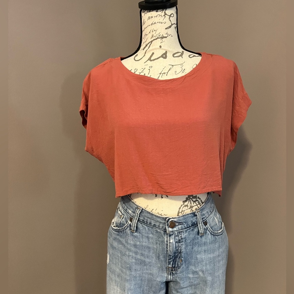 Terracotta Altar’d State Crop Too, size S